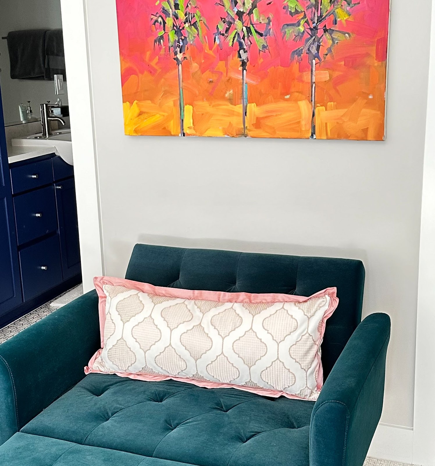 colorful chair and wall art in a Chattanooga home.